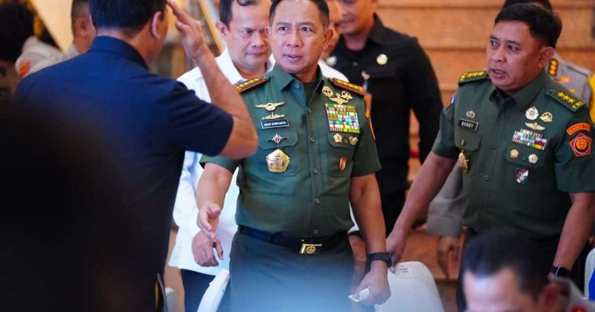 Panglima TNI Monitoring Pengamanan Malam Tahun Baru 2026, TNI Kerahkan Ribuan Personel dan Alutsista