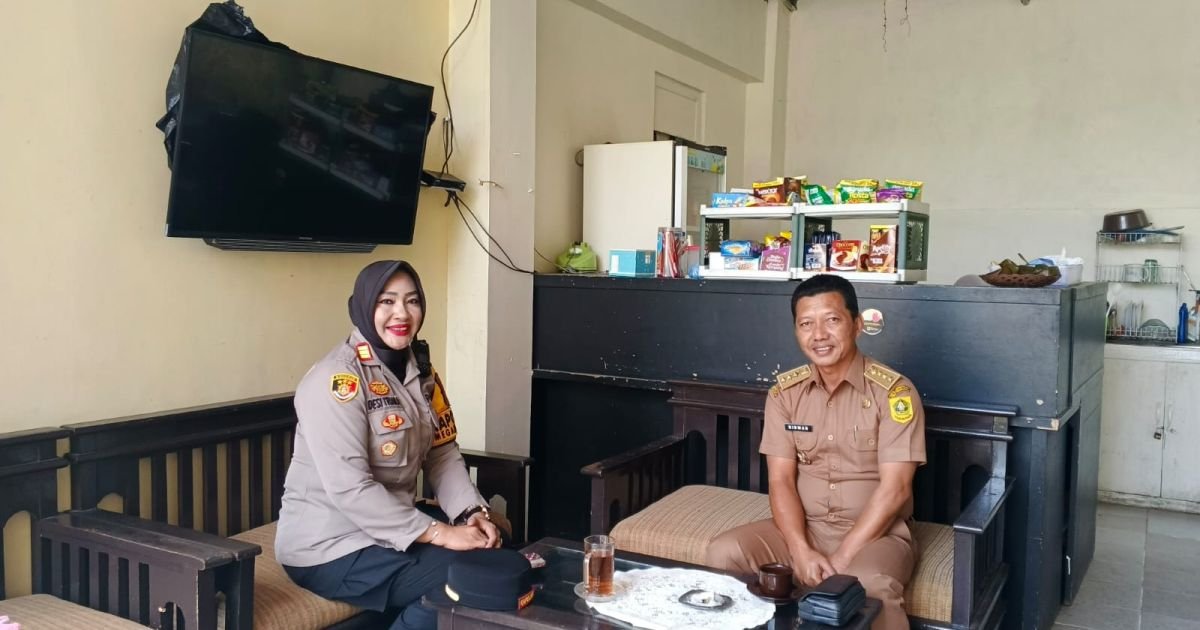 Kapolsek Megamendung Sambangi Kantor Camat, Perkuat Sinergi Tugas Polri