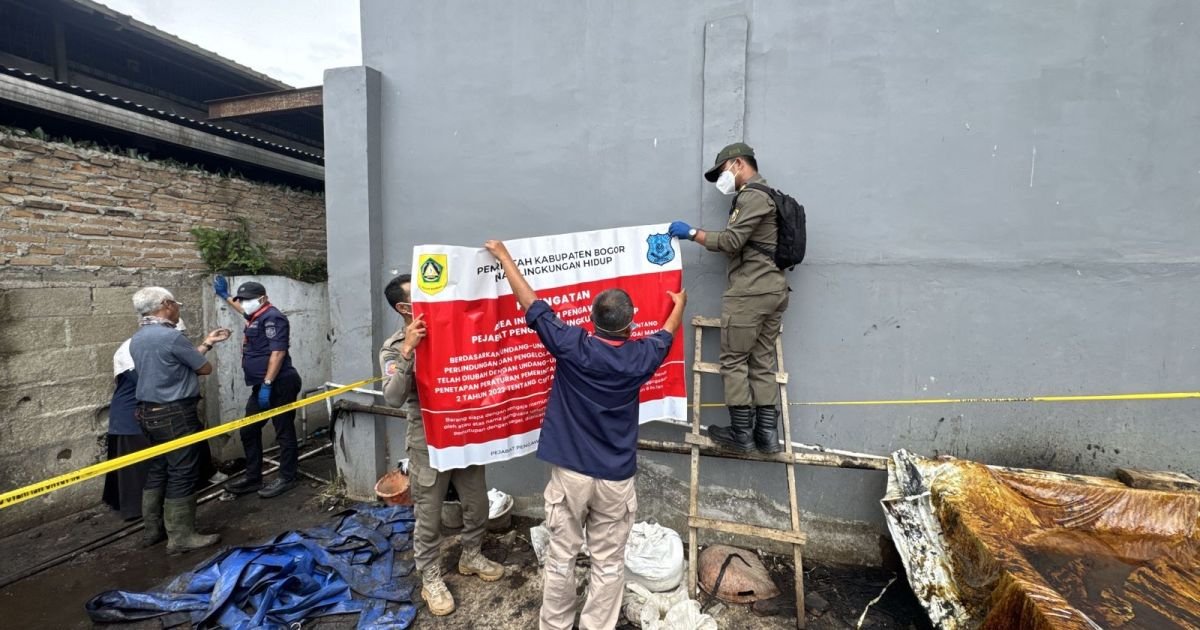 Pemkab Bogor Segel Perusahaan Pengelola Limbah B3 di Parungpanjang