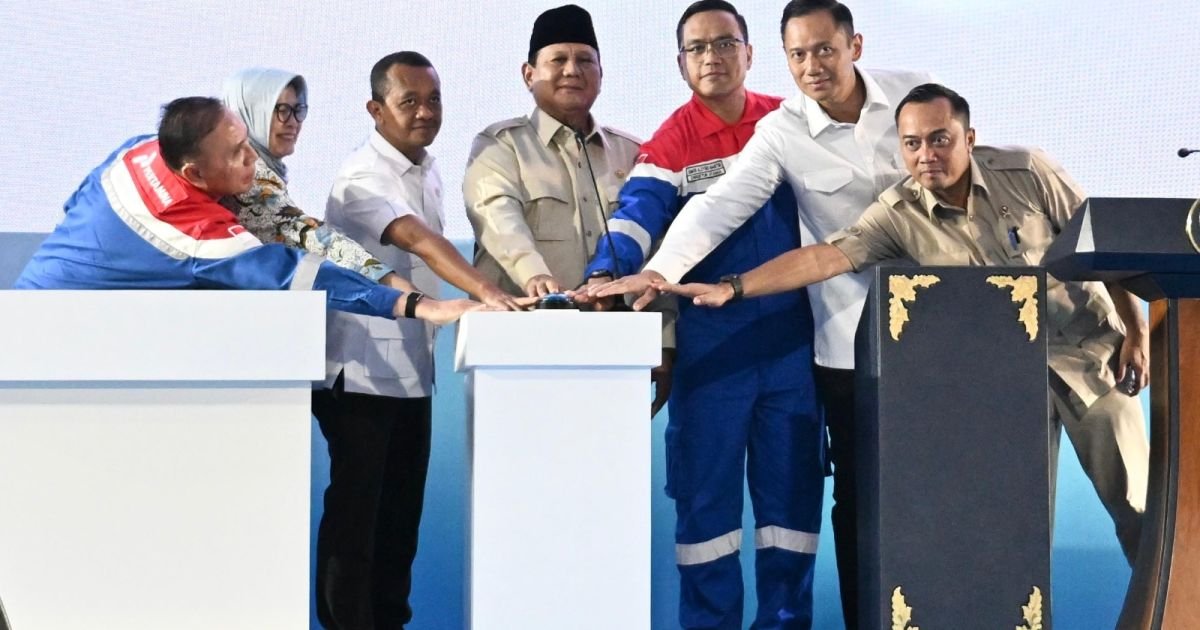Panglima TNI Dampingi Presiden RI Resmikan RDMP Balikpapan, Tonggak Kemandirian Energi Nasional