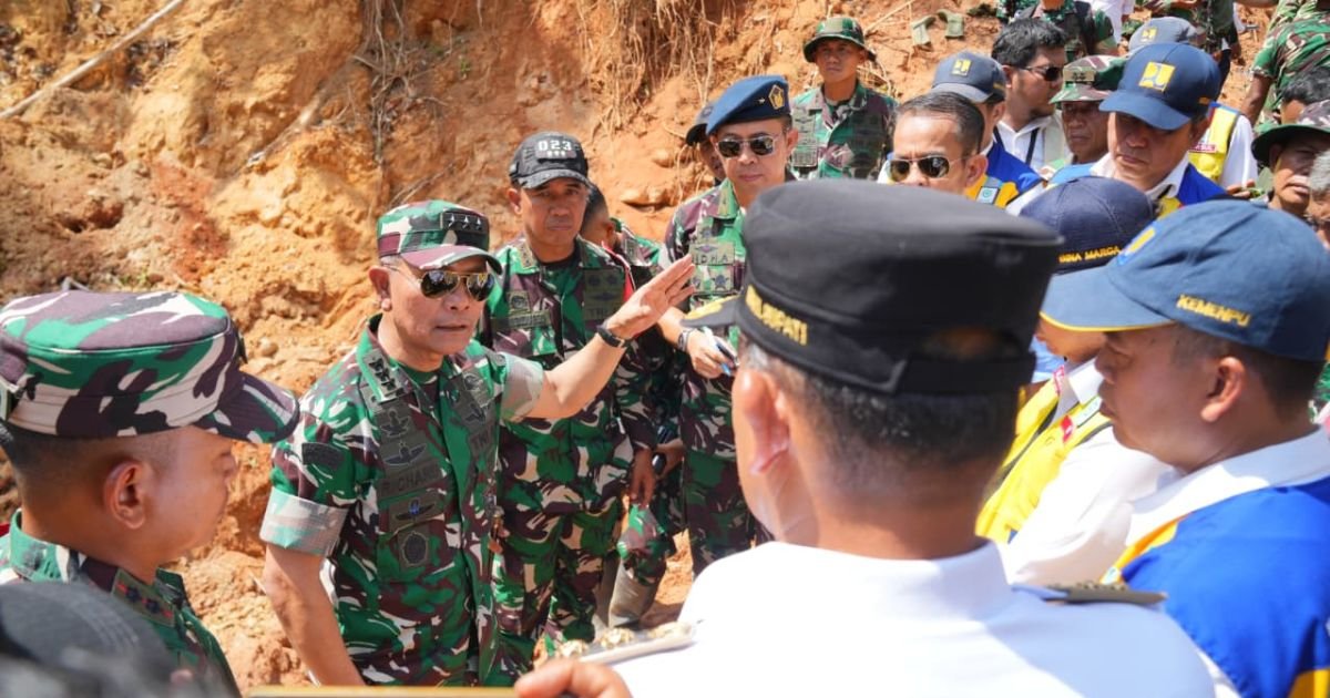 Wakasatgas PRR TNI Tekankan Akselerasi Huntara dan Sinergi Daerah Tangani Dampak Bencana