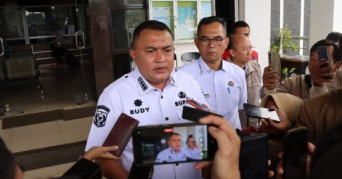 Bupati Bogor Tegaskan Pembangunan Berkelanjutan, Penataan Reklame Perhatikan Estetika dan Lingkungan