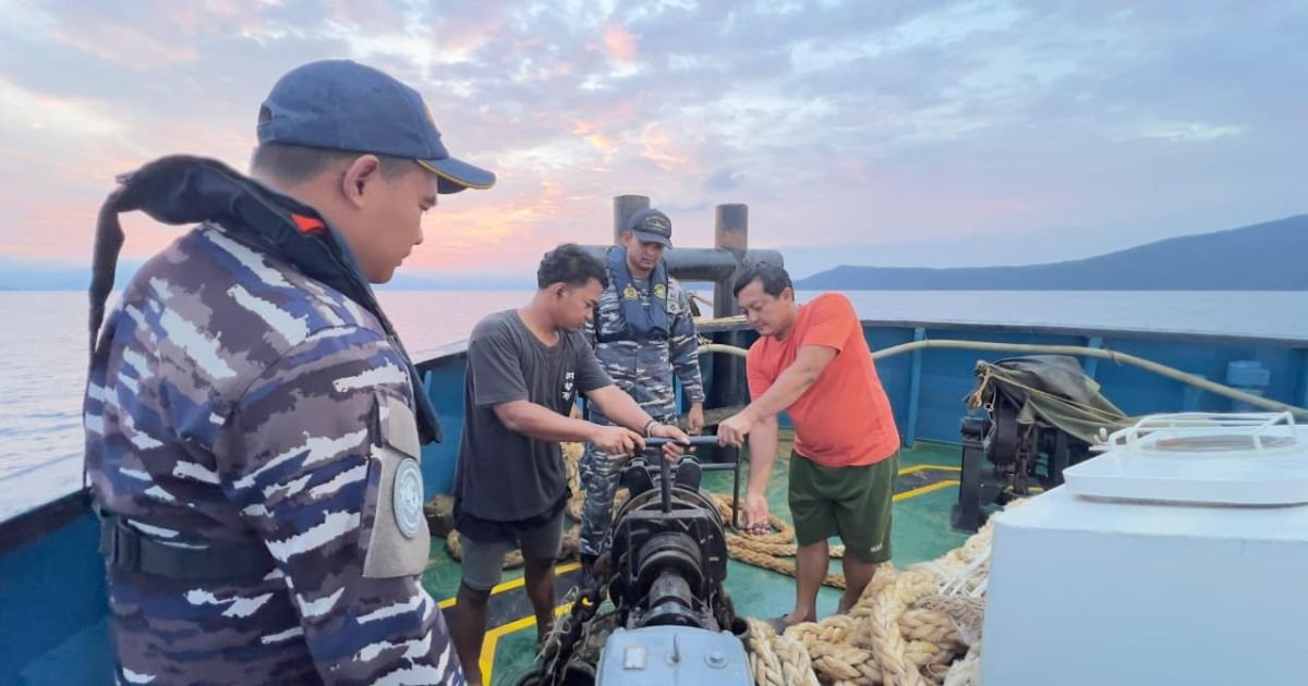 TNI AL Amankan Kapal Bermuatan Nikel, Diduga Langgar Aturan Pelayaran