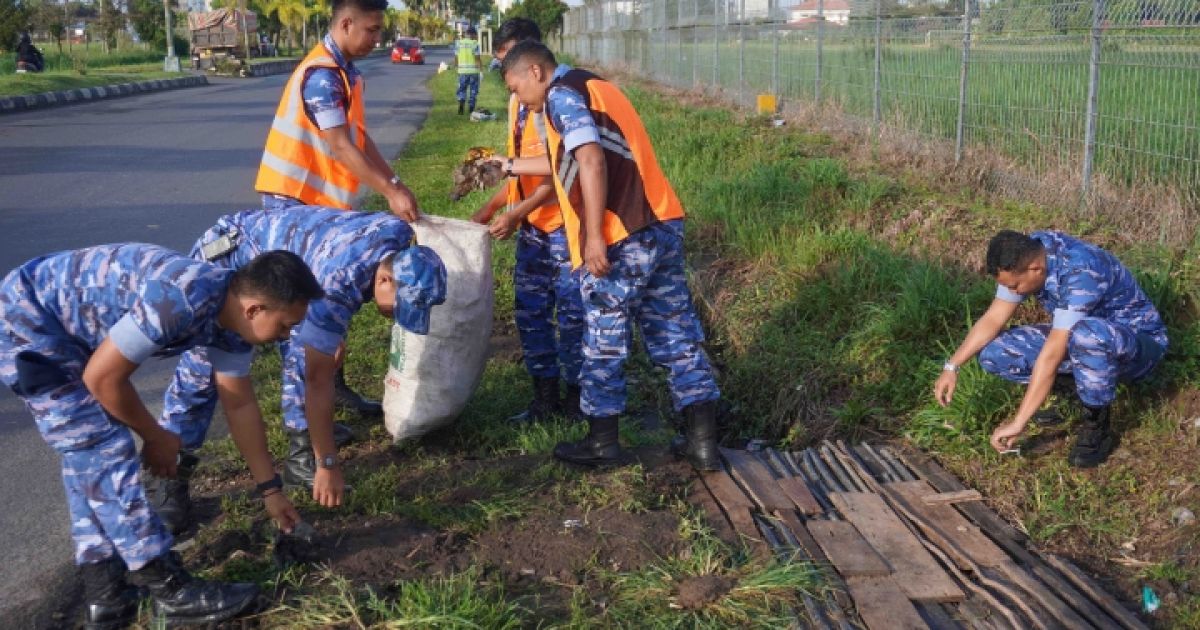 Komandan Lanud Sjamsudin Noor Pimpin Gerakan Indonesia ASRI di Banjarbaru