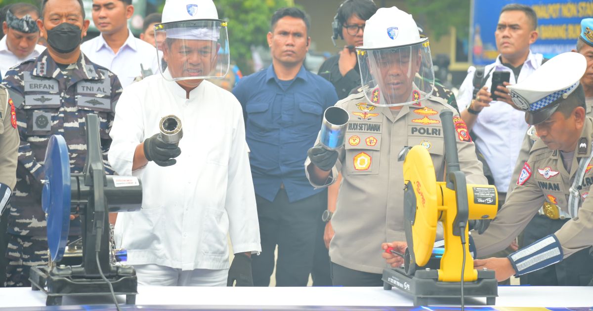 Polda Jabar Sita 4.500 Knalpot Bising Selama Ops Zebra Lodaya 2025