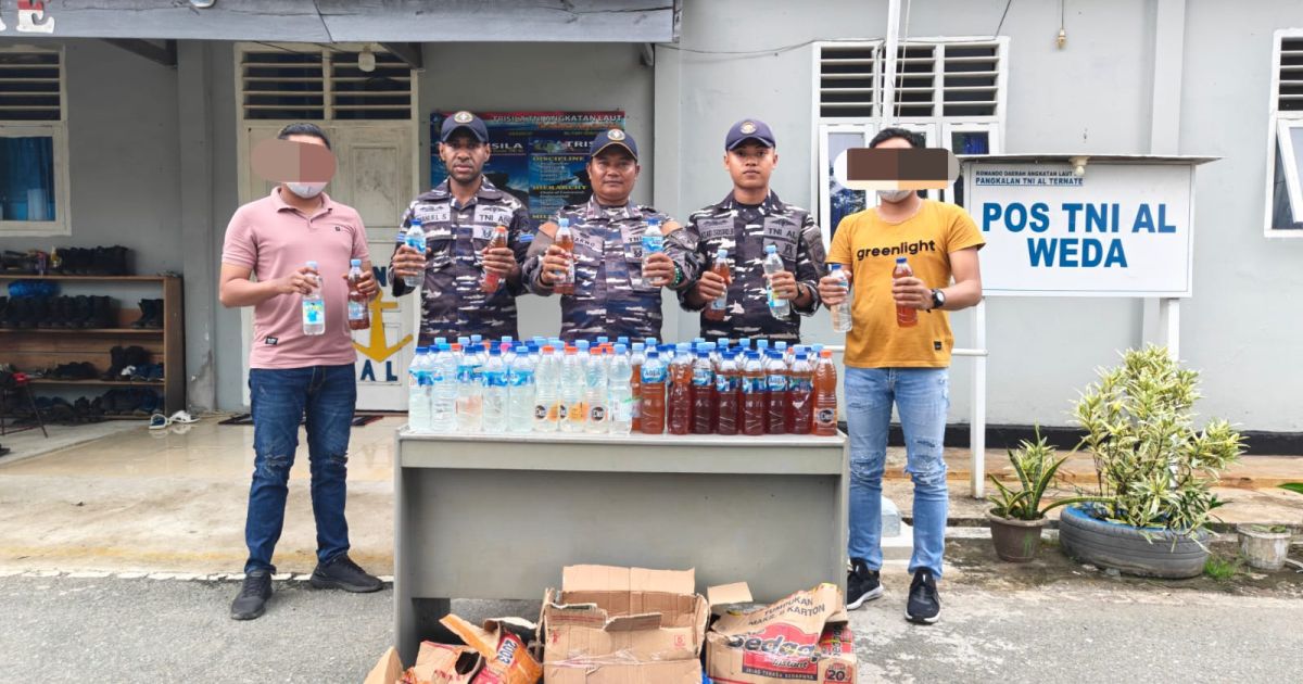 TNI AL Berhasil Gagalkan Upaya Peredaran Miras Ilegal di Weda