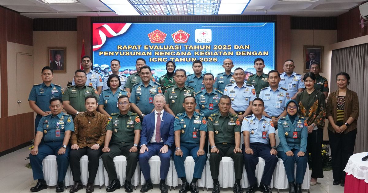 Pertemuan Kababinkum Dan HAM TNI Dengan Kepala Delegasi ICRC Bahas Penguatan Kerja Sama 2026