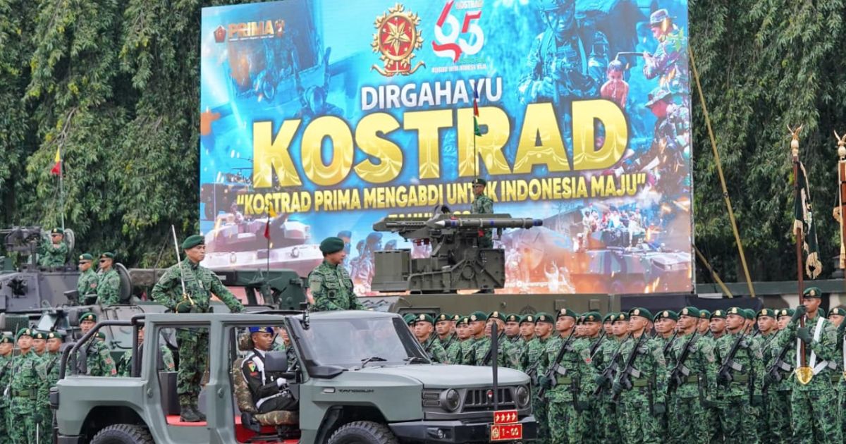 Pimpin Upacara HUT ke-65 Kostrad, Panglima TNI Tegaskan Peran Strategis Kostrad Jaga NKRI