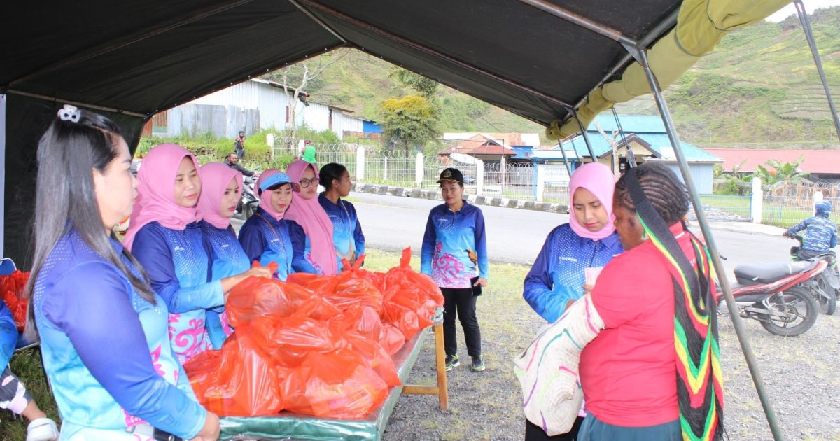 Bazar Ramadhan Kodim 1714/Puncak Jaya Dalam Rangka Menyambut Idul Fitri 1447 H Tahun 2026