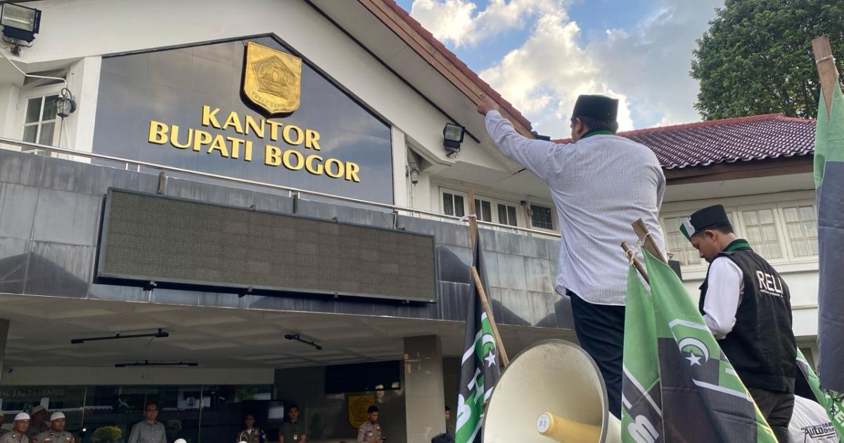 HMI Cabang Bogor Sampaikan Tuntutan ke Bupati Bogor