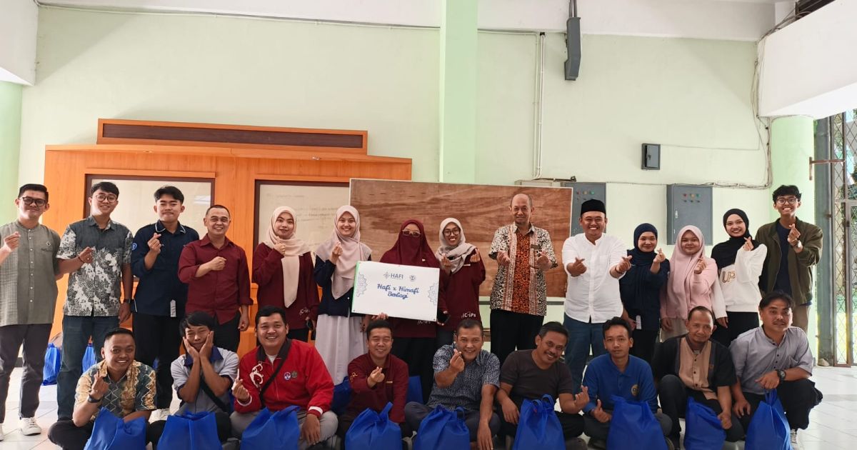 HAFI x HIMAFI Berbagi: Bentuk Apresiasi Alumni kepada Tendik Departemen Fisika IPB