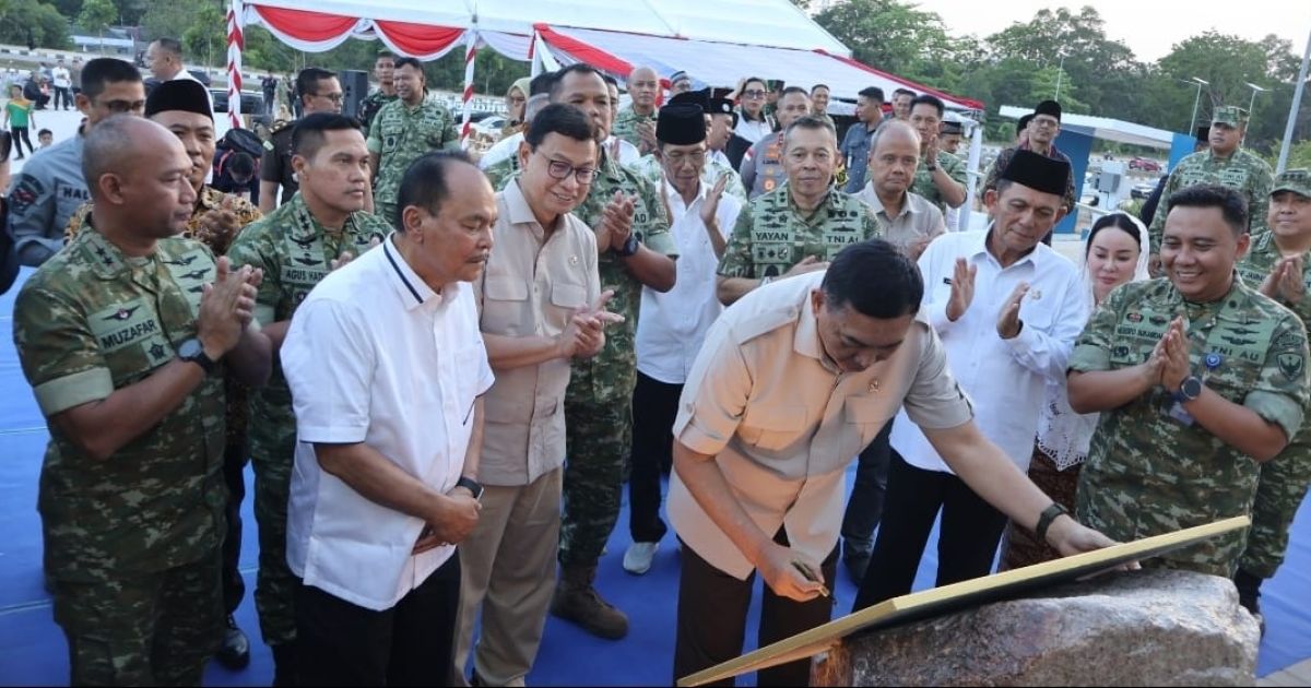 Irjen TNI Pimpin Upacara Laporan Korps Kenaikan Pangkat 54 Perwira Tinggi TNI