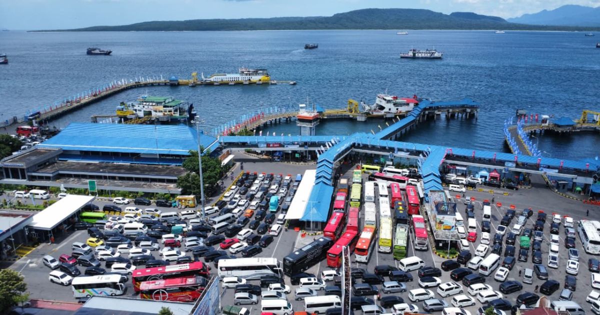TNI AL Gelar Pengamanan Laut di Perairan Selat Bali Dukung Kelancaran Arus Mudik Lebaran Tahun 2026