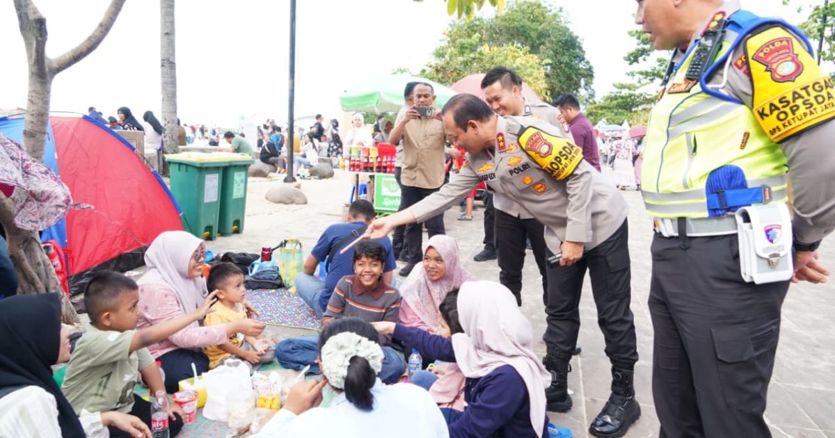 Lonjakan Pengunjung Ancol Kapolda Metro Jaya Pastikan Pengamanan Berjalan Maksimal