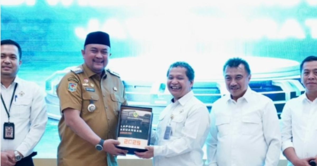 Bupati Bogor Sampaikan Laporan Keuangan 2025 ke BPK Jabar, Perkuat Transparansi dan Akuntabilitas