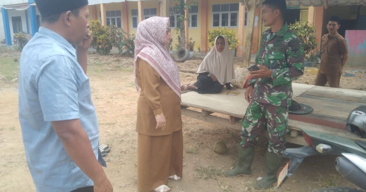 Babinsa Turun Langsung ke Sekolah, Pastikan Aktivitas Belajar Bangkit Pasca Banjir