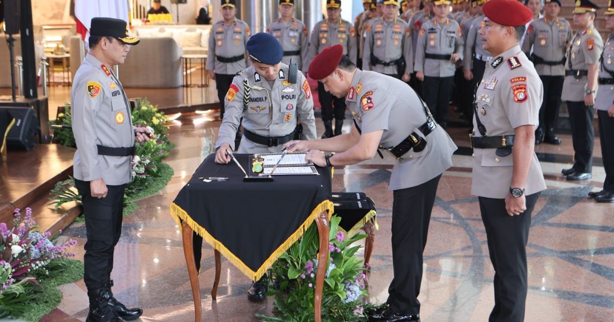 Kapolda Pimpin Sertijab 3 Pejabat Utama Polda Metro Jaya, Pesan Tegas: Tunjukkan Kinerja Terbaik