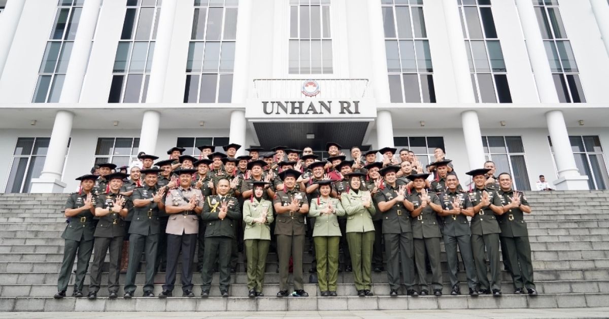466 orang Wisudawan Unhan RI Dikukuhkan, Kapen Seskoad Raih Gelar M.Han dihadapan Menhan RI