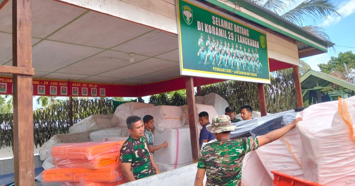 Sinergi TNI-BPBD, Koramil 29/Langkahan Terima Logistik untuk Warga