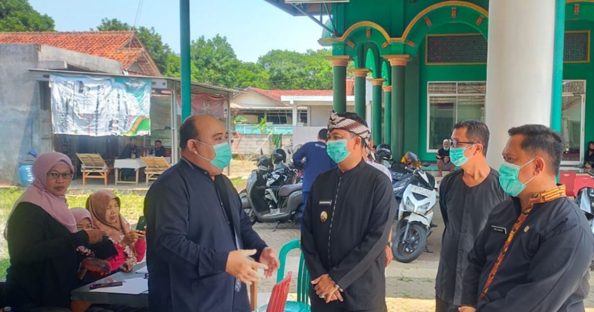 Teras Desa Jadi Garda Terdepan Kesehatan, Ratusan Warga Situsari Ikuti Skrining Gratis