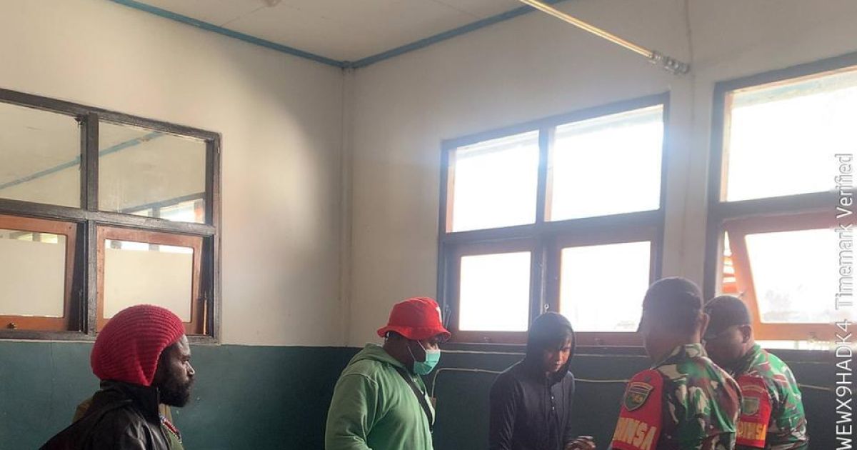 Pemkab Puncak Sebut Serangan Warga di Sinak Dilakukan KKB, Bantah Keterlibatan Aparat