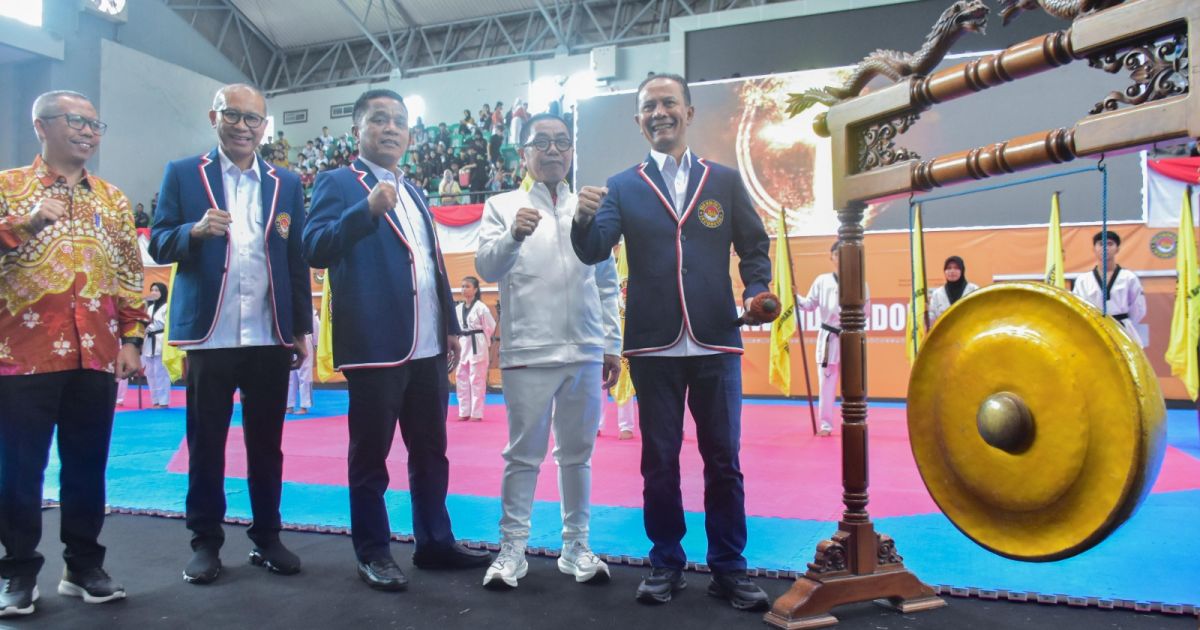 Ketum PBTI Letjen TNI Richard Tampubolon Buka Kejurnas Taekwondo Cadet dan Junior 2026: Ingatkan Sportivitas Atlet dan Wasit