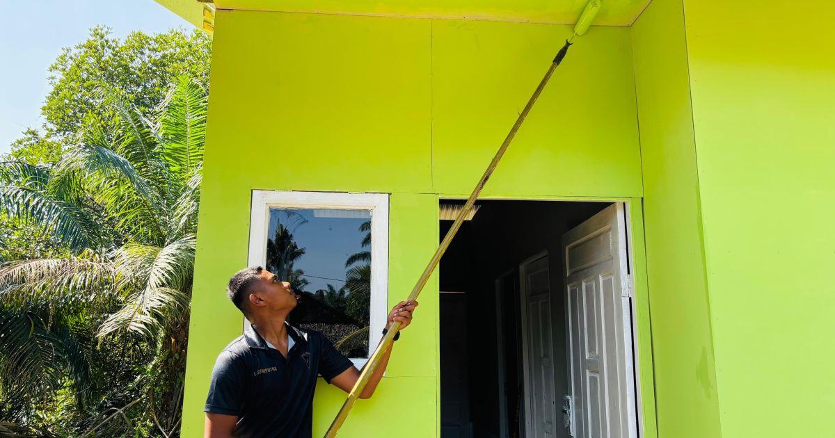 2. Hunian Baru Harapan Baru Bagi Pak Irwansyah dan Miswandi