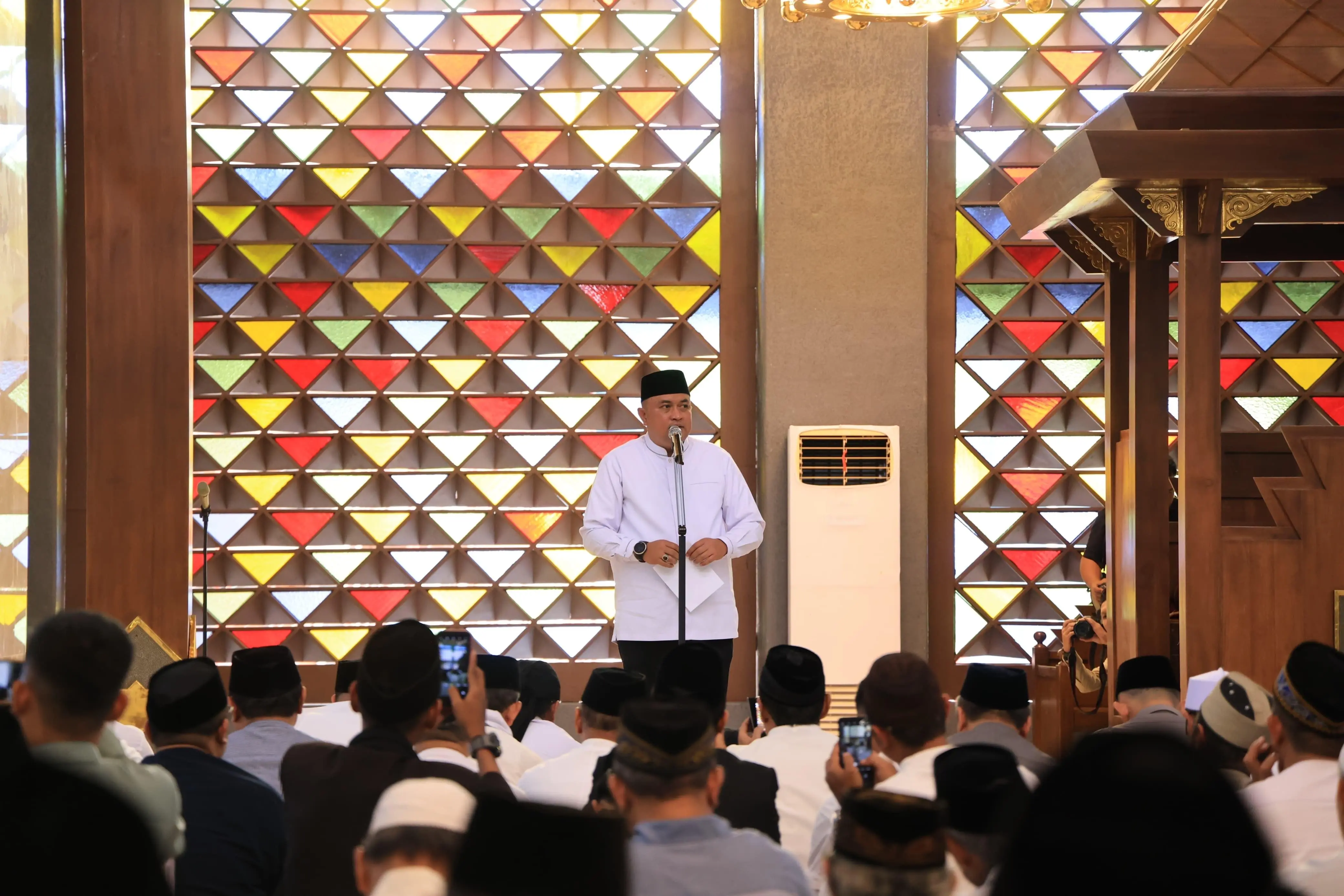 Bupati Bogor Tekankan Kolaborasi Pemerintah, Ulama, dan Masyarakat dalam Memakmurkan Masjid