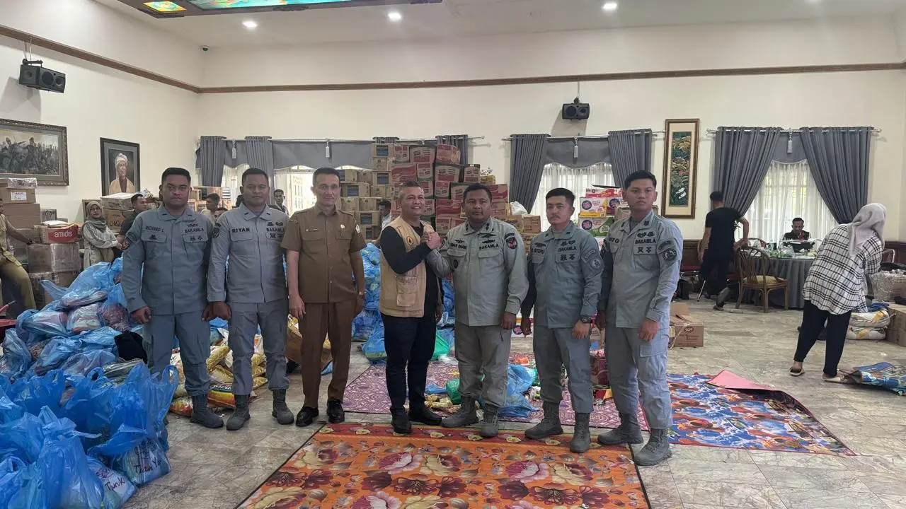 Bakamla RI Tiba di Aceh, Salurkan 92,2 Ton Bantuan