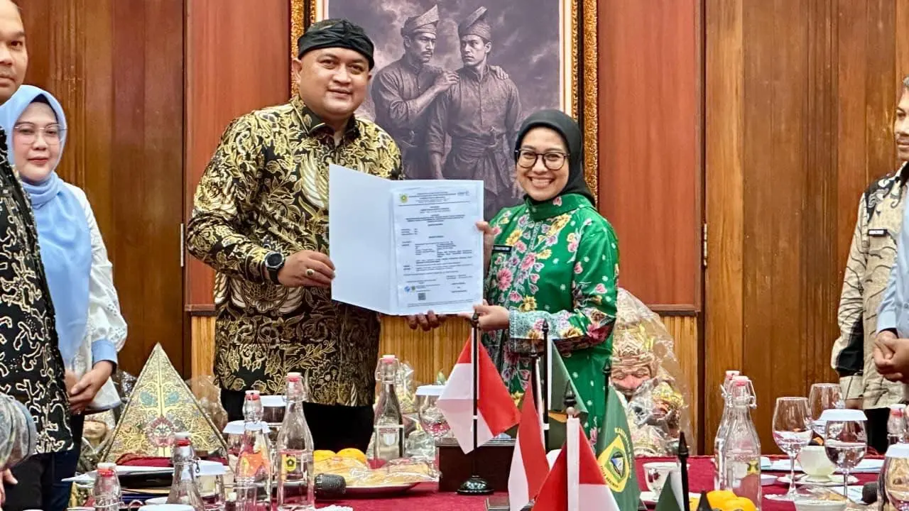 Bupati Bogor Serahkan SK Tugas Tambahan kepada 28 Kepala Puskesmas, Dorong Transformasi Layanan Kesehatan