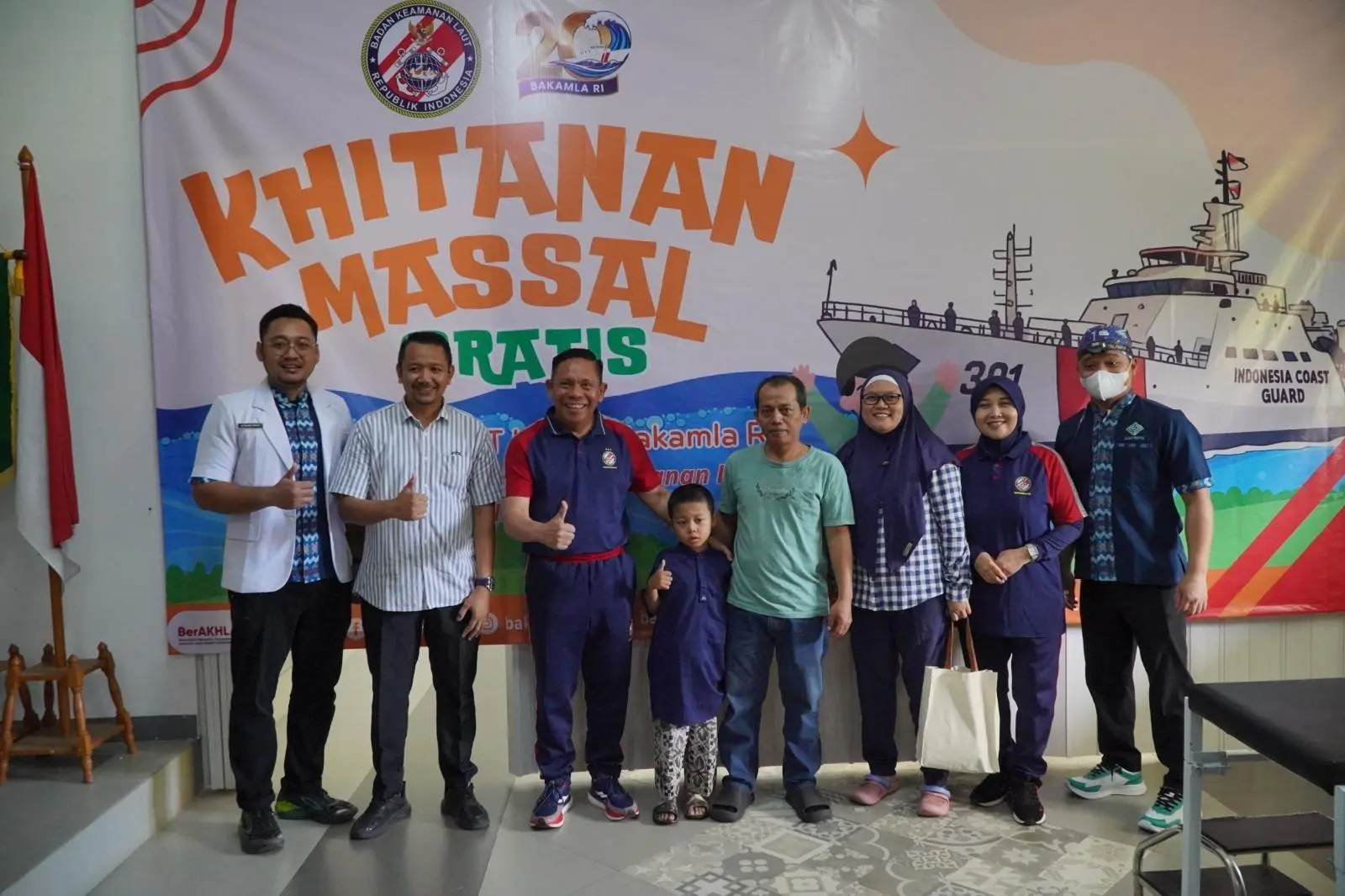 Bakamla RI Gelar Khitanan Massal Sambut HUT ke-20