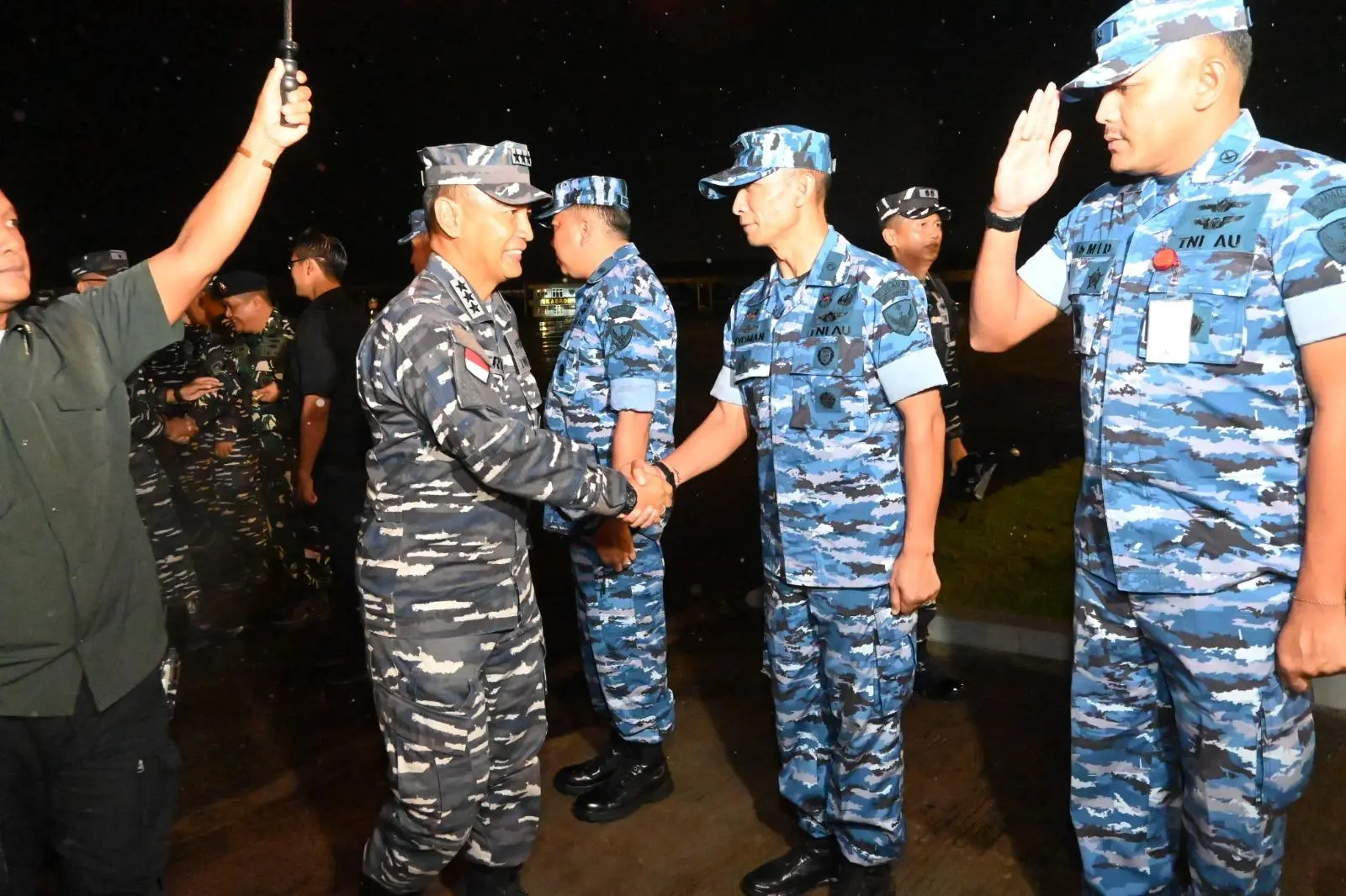 Danlanud Sultan Hasanuddin Sambut Kedatangan Wakasal di Makassar