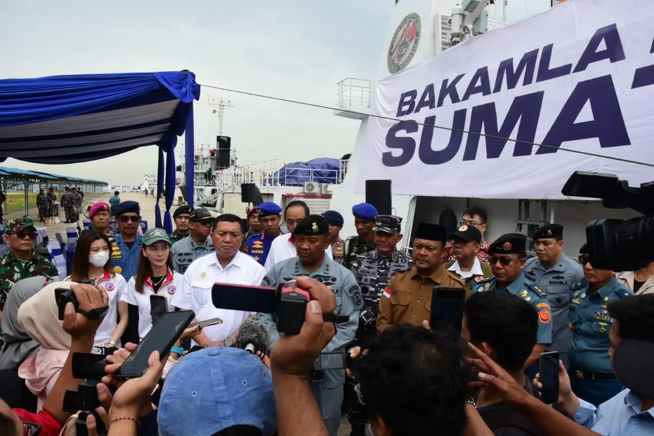 Bakamla RI Kirim 70 Ton Bantuan Kemanusiaan ke Sumatra