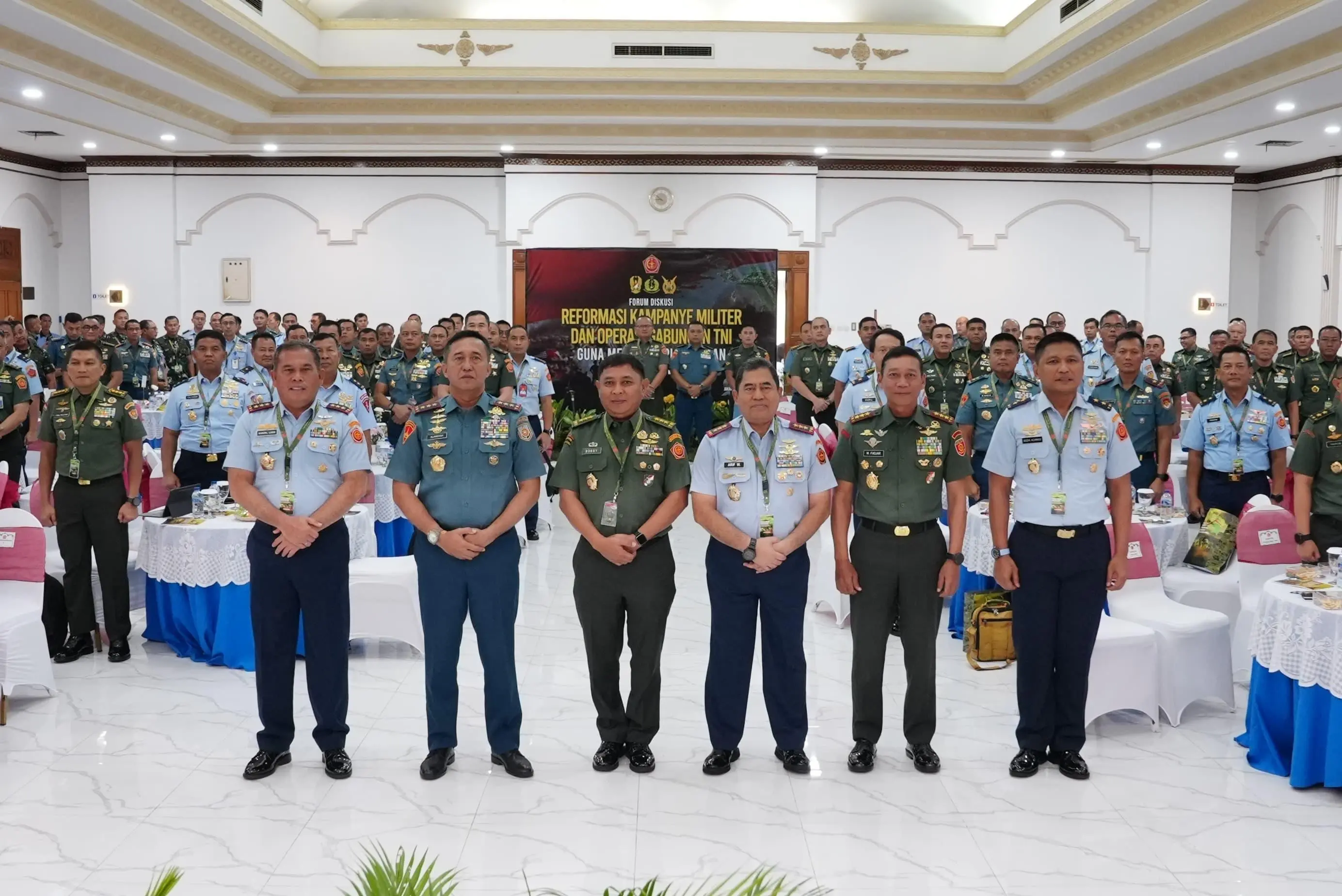 Asops Panglima TNI Buka Forum Diskusi Reformasi Kampanye Militer dan Operasi Gabungan TNI