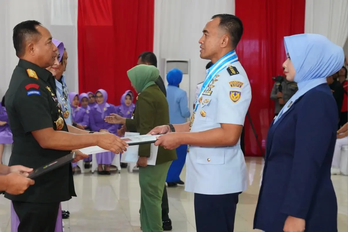 Panglima TNI Tutup Dikreg LIV Sesko TNI 2025