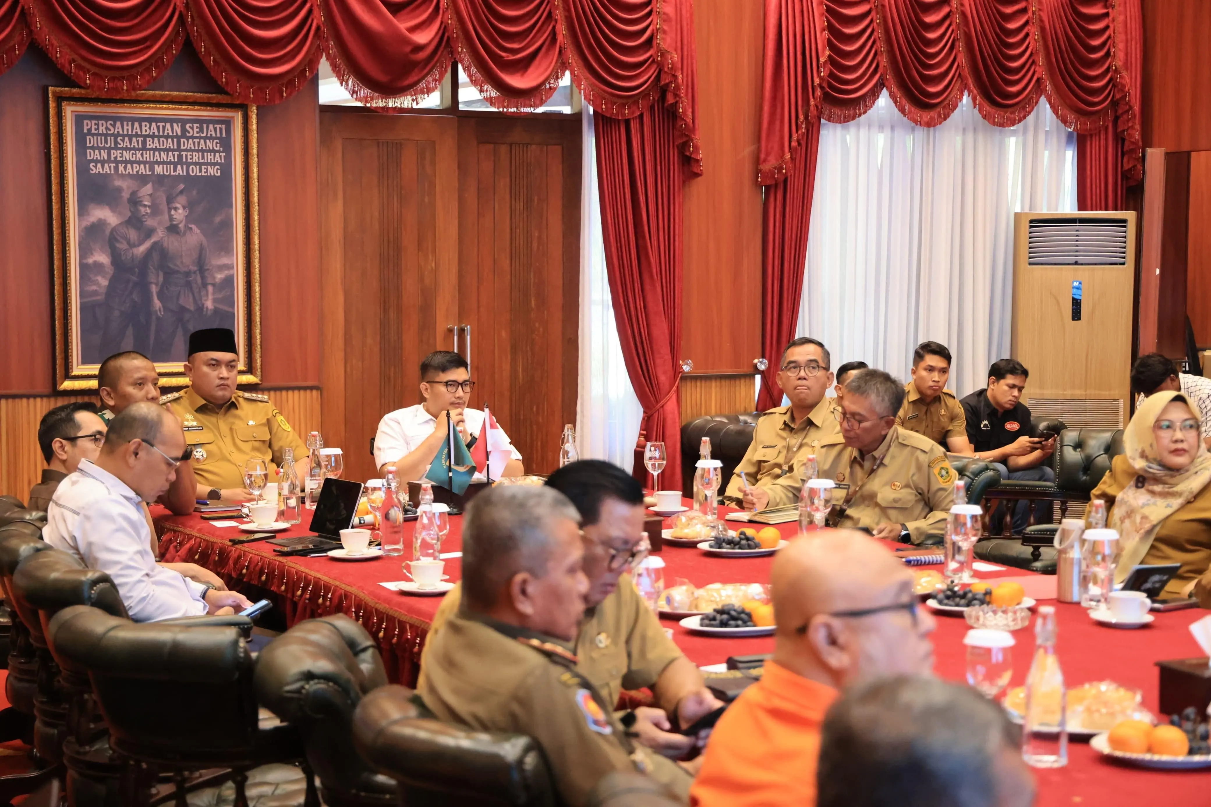 Bupati Bogor Perkuat Kesiapsiagaan Daerah Antisipasi Bencana dan Pengamanan Nataru Bersama Mendagri